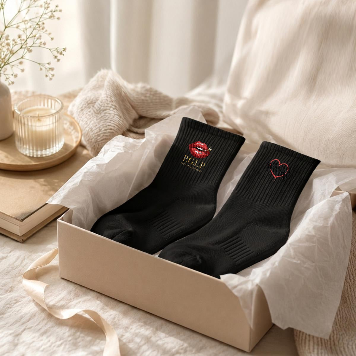 "P.G.L.P." Embroidery Sports Quarter Socks|Cotton